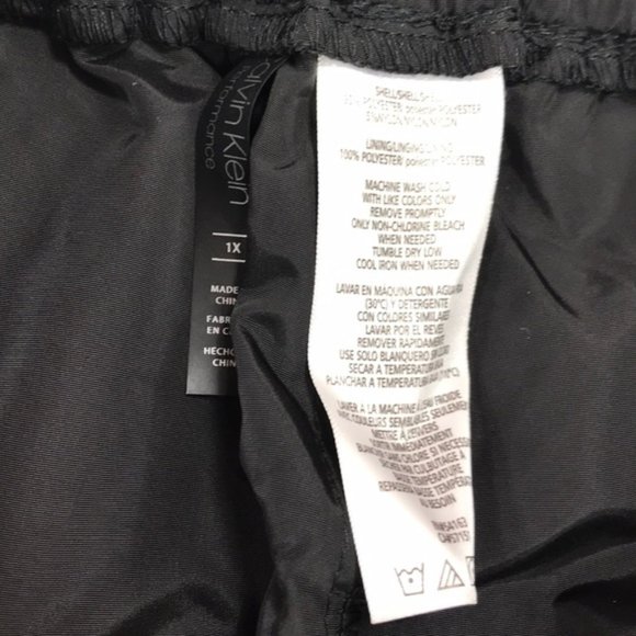 Calvin Klein Performance Plus Pull-On Cargo Pants - Picture 6 of 7